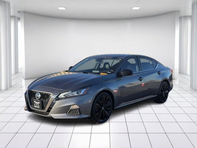 2021 Nissan Altima 2.5 SR Sedan