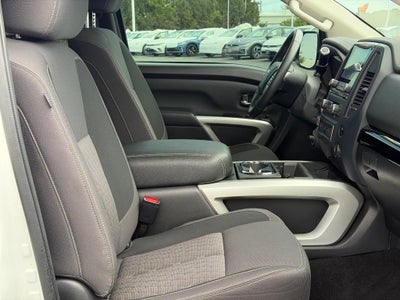 2024 Nissan Titan 4x4 King Cab SV