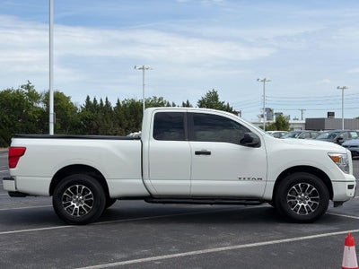 2024 Nissan Titan 4x4 King Cab SV