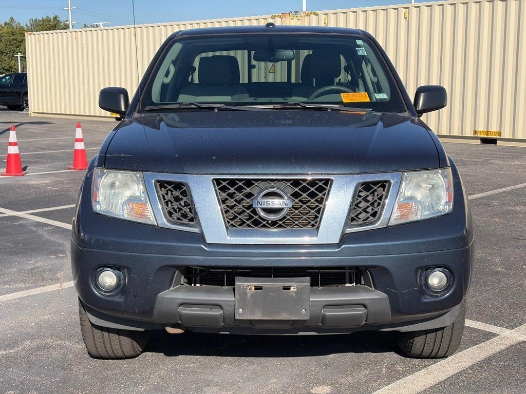 2015 Nissan Frontier 4WD Crew Cab SWB Auto SV