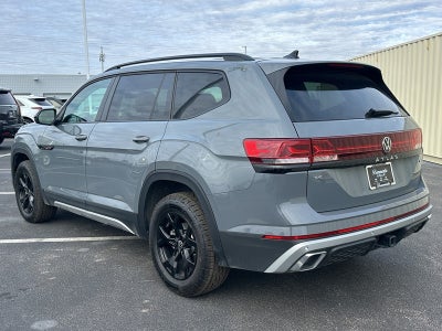 2025 Volkswagen Atlas 2.0T Peak Edition 4MOTION