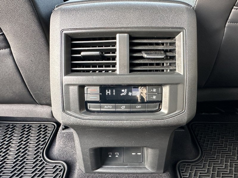 2021 Volkswagen Atlas 3.6L V6 SEL R-Line FWD