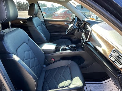 2024 Volkswagen Atlas 2.0T SE w/Technology 4MOTION