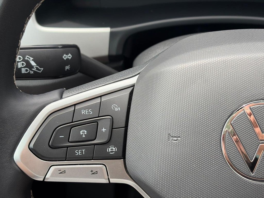 2022 Volkswagen Atlas Cross Sport 2.0T SE w/Technology 4MOTION