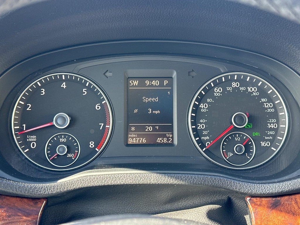 2012 Volkswagen Passat 4dr Sdn 2.5L Auto SEL PZEV