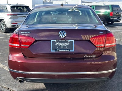 2012 Volkswagen Passat 4dr Sdn 2.5L Auto SEL PZEV