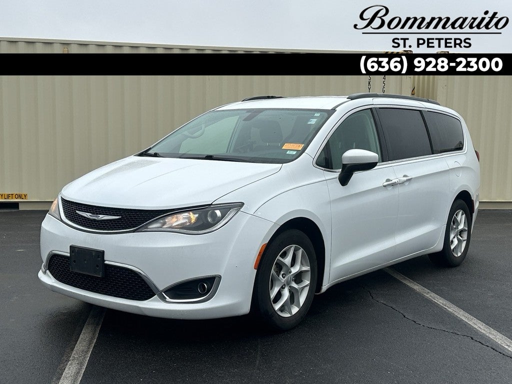 2017 Chrysler Pacifica Touring L