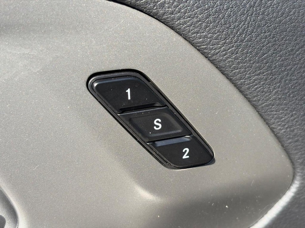 2025 Chrysler Pacifica Select FWD
