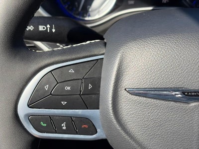2025 Chrysler Pacifica Select FWD