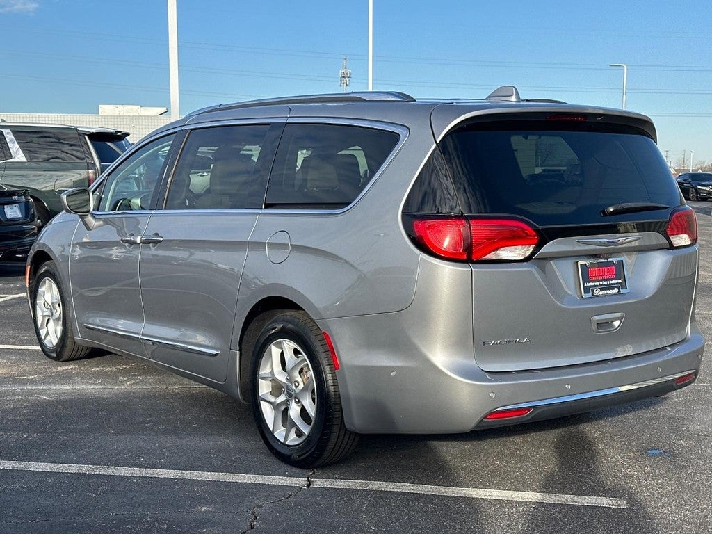 2020 Chrysler Pacifica Touring L Plus FWD
