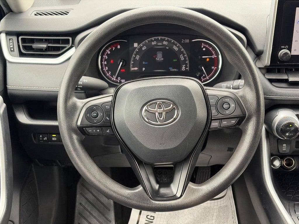 2025 Toyota RAV4 XLE AWD (Natl)