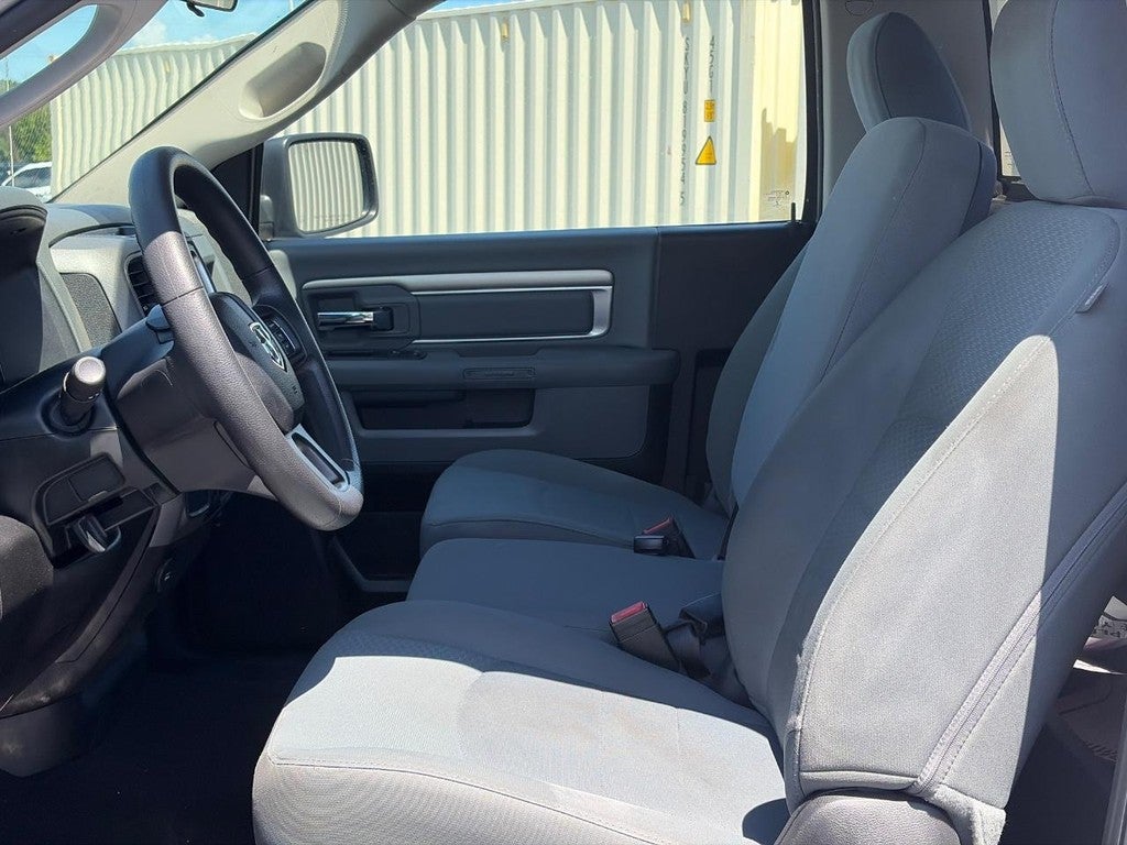 2020 RAM 1500 Classic Tradesman 4x2 Reg Cab 8' Box