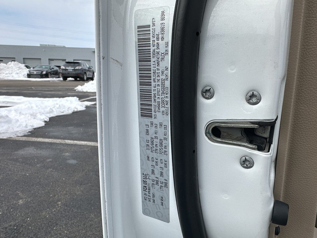 2017 RAM 1500 Big Horn 4x4 Crew Cab 5'7" Box