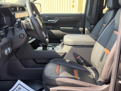 2024 GMC Sierra 1500 4WD Crew Cab 147" AT4