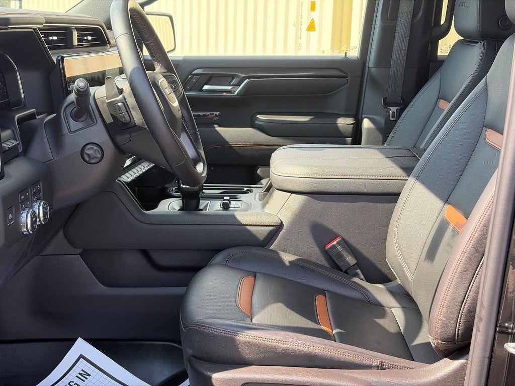 2024 GMC Sierra 1500 4WD Crew Cab 147" AT4