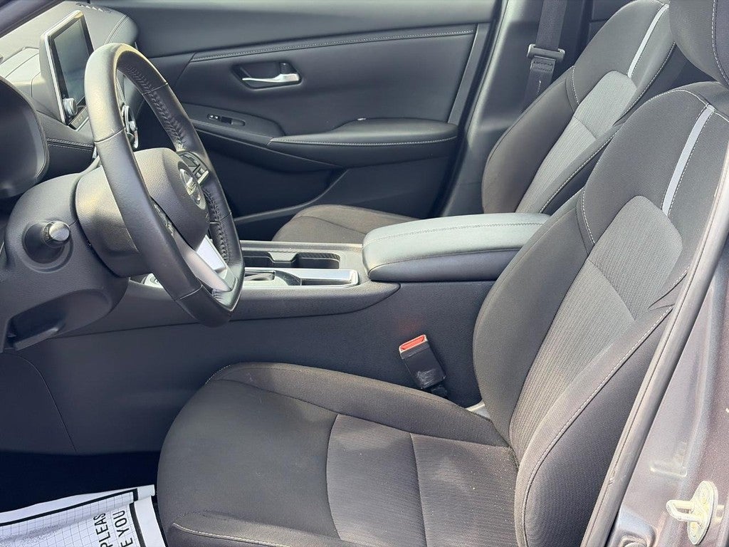 2022 Nissan Sentra SV CVT