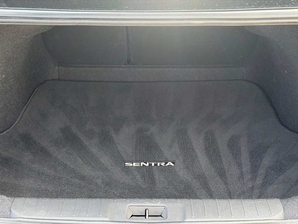 2022 Nissan Sentra SV CVT