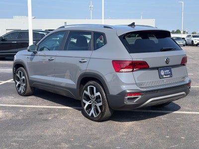 2023 Volkswagen Taos SEL 4MOTION