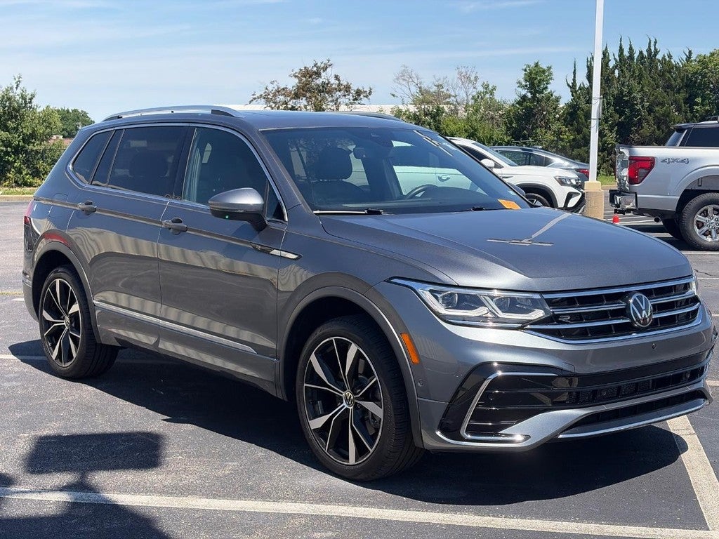 2024 Volkswagen Tiguan 2.0T SEL R-Line 4MOTION