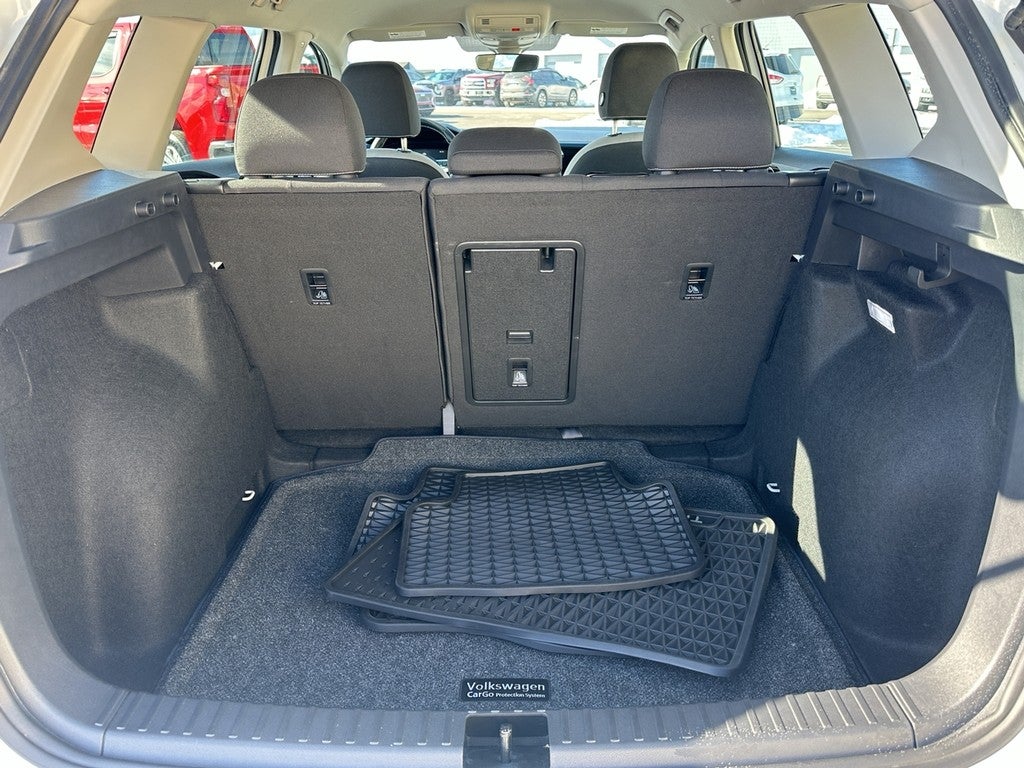 2024 Volkswagen Taos S FWD