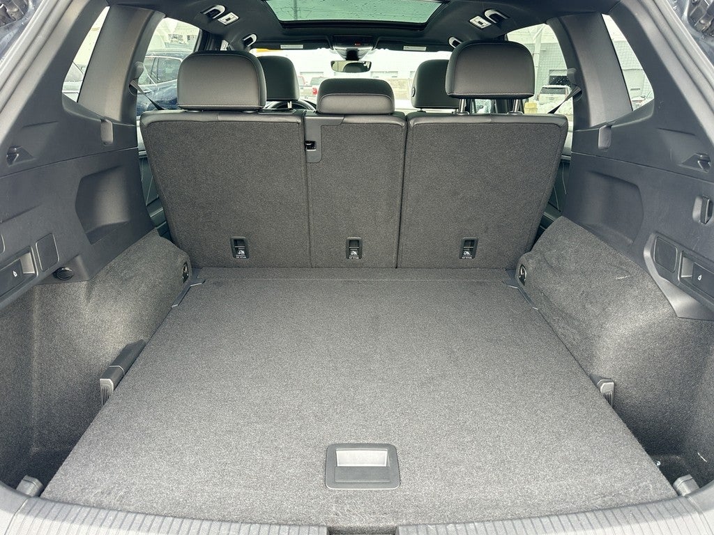 2023 Volkswagen Tiguan 2.0T SE R-Line Black 4MOTION