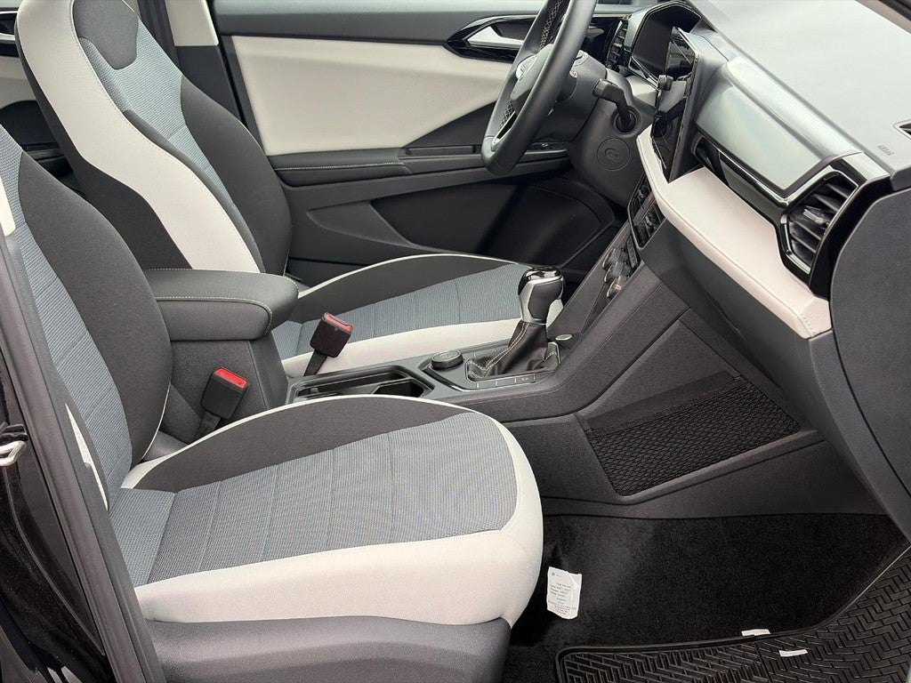 2026 Volkswagen Taos S 4MOTION