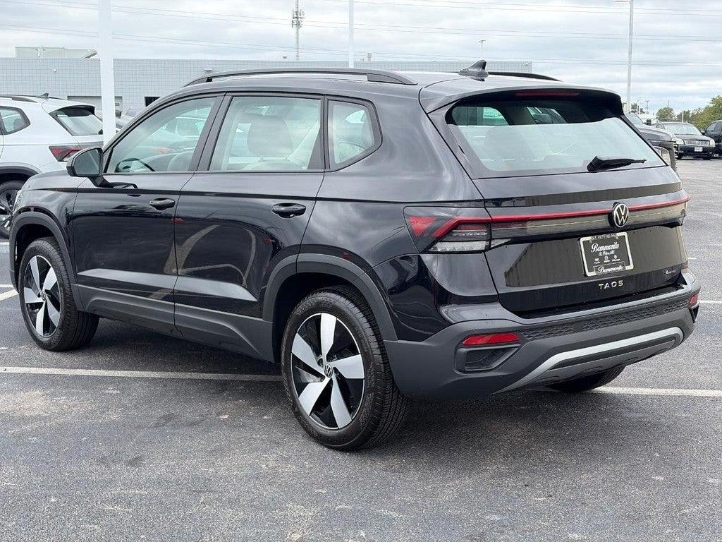 2026 Volkswagen Taos S 4MOTION