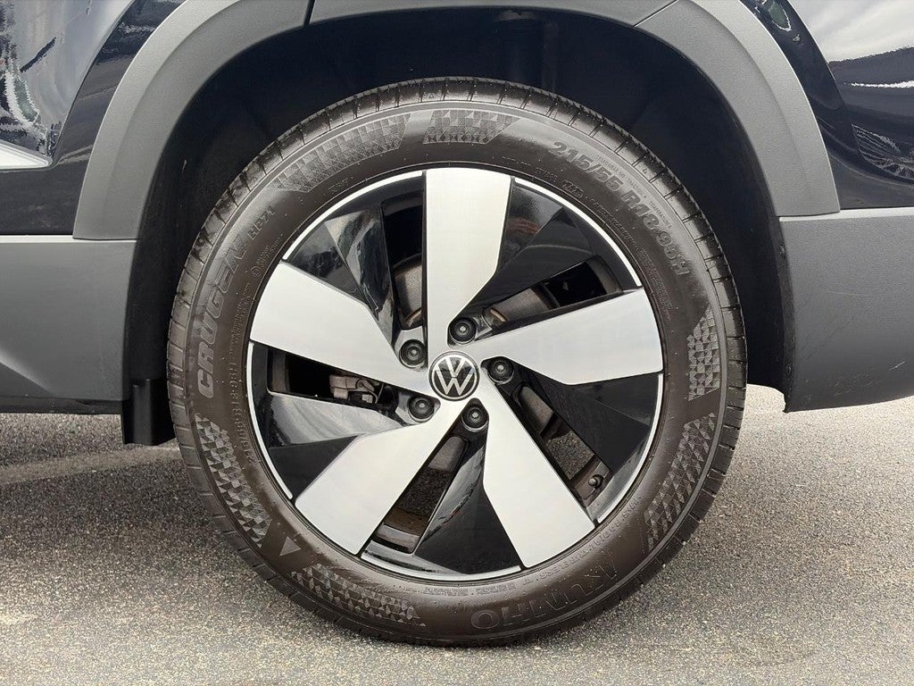 2026 Volkswagen Taos S 4MOTION