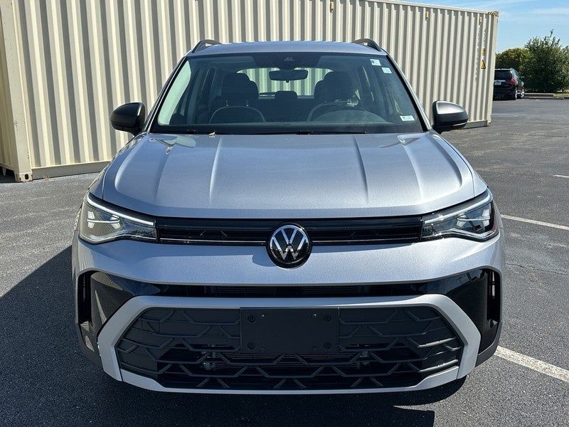 2025 Volkswagen Taos S 4MOTION