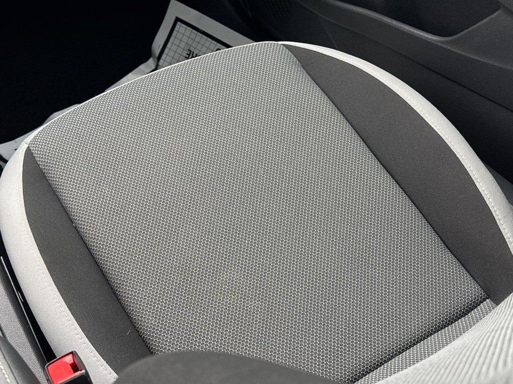 2022 Volkswagen Taos S FWD