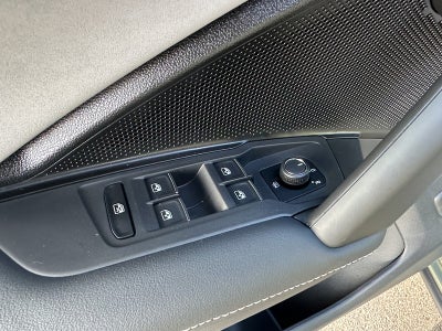 2025 Volkswagen Tiguan 2.0T SE R-Line Black 4MOTION