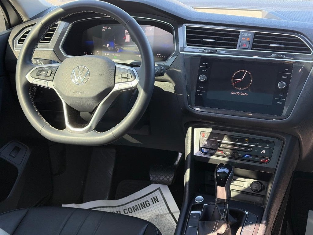 2024 Volkswagen Tiguan 2.0T SE 4MOTION