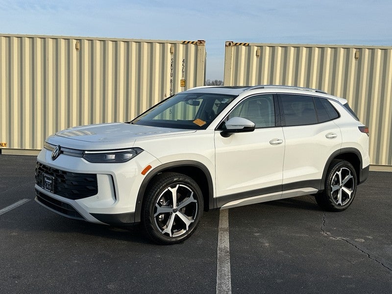 2025 Volkswagen Tiguan 2.0T SE 4MOTION