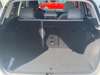 2023 Volkswagen Taos SE 4MOTION