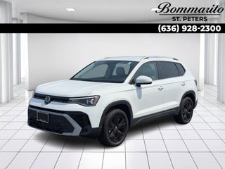 2025 Volkswagen Taos SE FWD