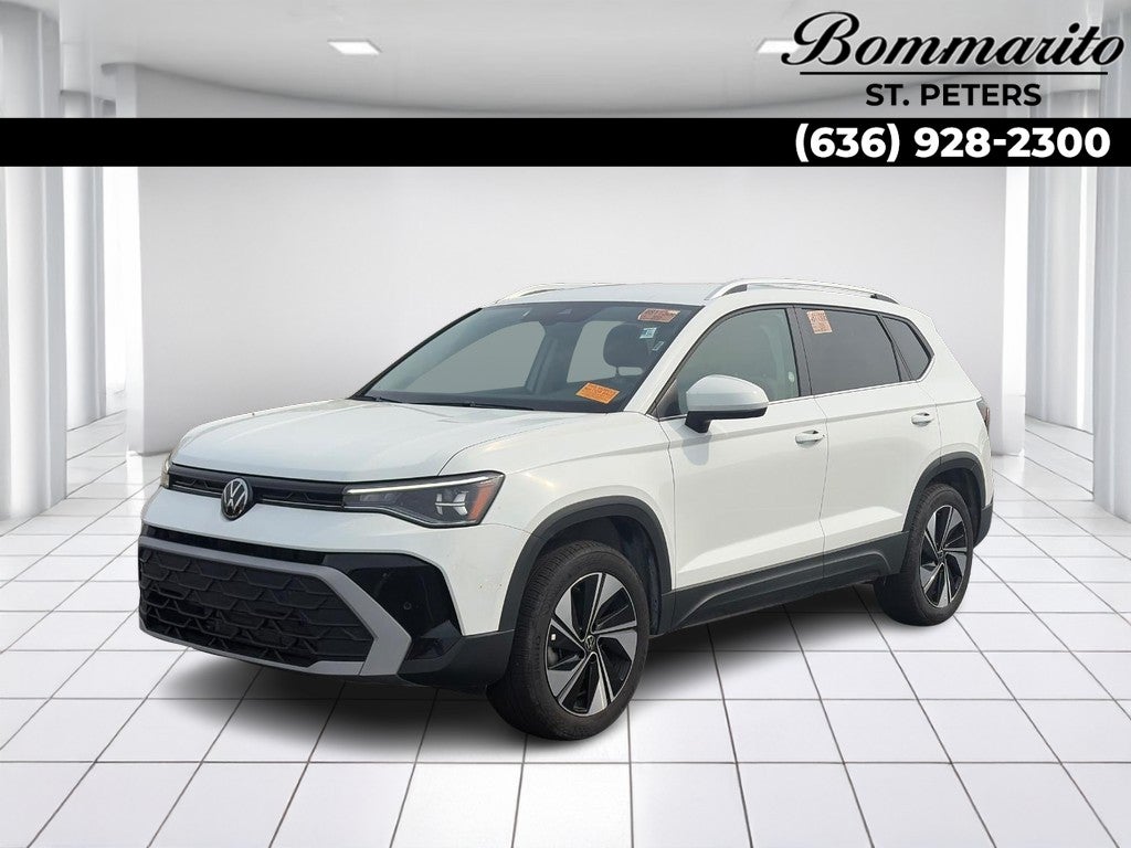 2025 Volkswagen Taos SE 4MOTION