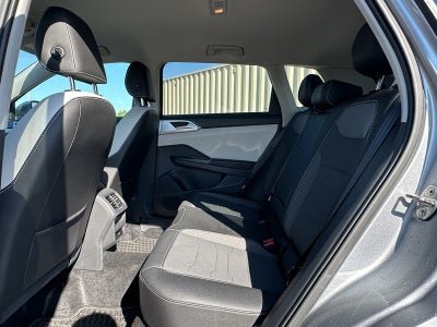 2025 Volkswagen Taos SE 4MOTION