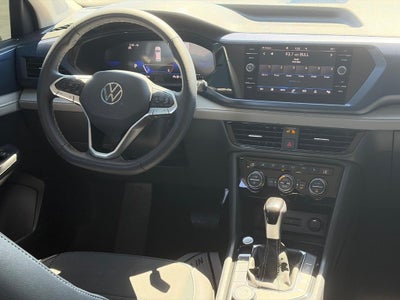 2024 Volkswagen Taos SE 4MOTION