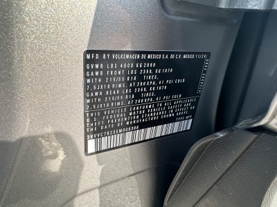 2025 Volkswagen Taos SE 4MOTION