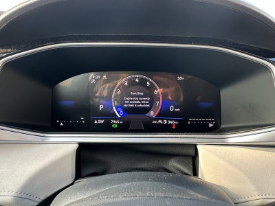 2025 Volkswagen Taos SE 4MOTION