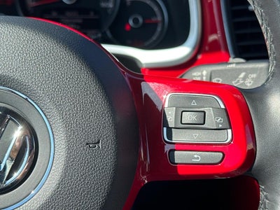 2018 Volkswagen Beetle Convertible SE Auto