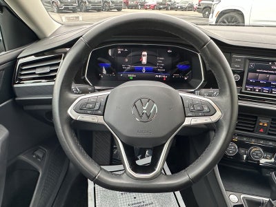 2023 Volkswagen Jetta SE Auto