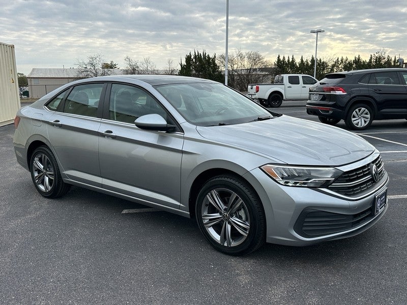 2023 Volkswagen Jetta SE Auto