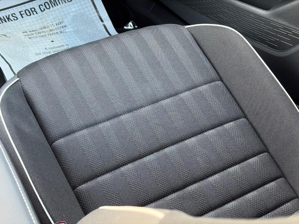 2024 Volkswagen Jetta Sport Auto