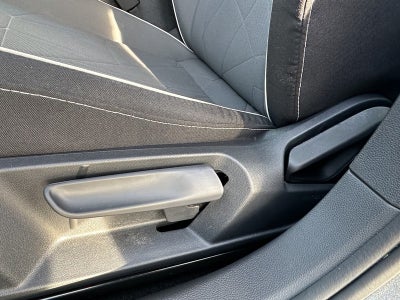 2025 Volkswagen Jetta Sport Auto