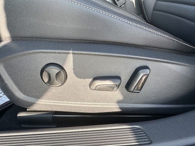 2023 Volkswagen Jetta SE Auto