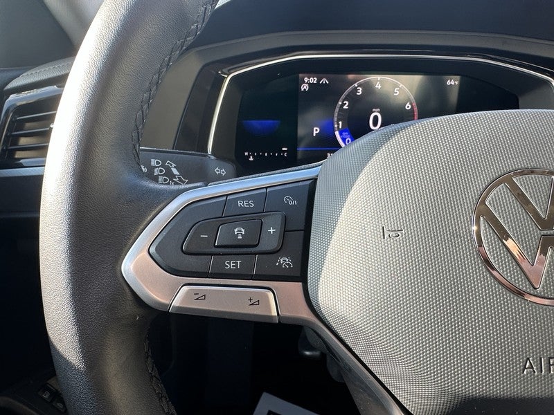 2023 Volkswagen Jetta SE Auto