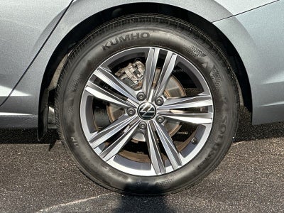 2023 Volkswagen Jetta SE Auto