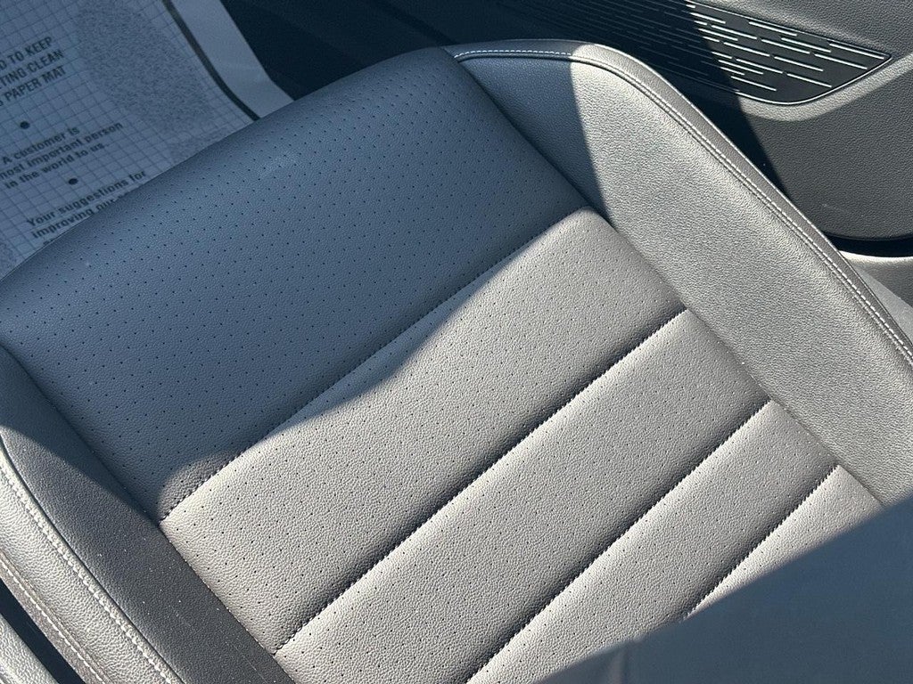 2024 Volkswagen Jetta SE Auto
