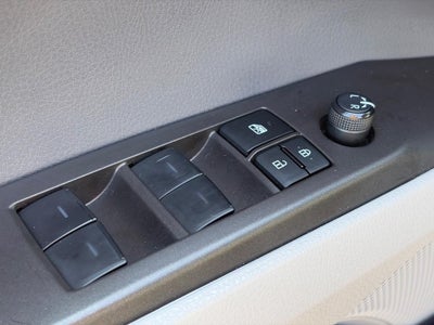 2023 Toyota Camry LE Auto (Natl)